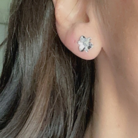 Platinum and Sterling Silver Flower Stud Earrings 9mm - Picture 7 of 12